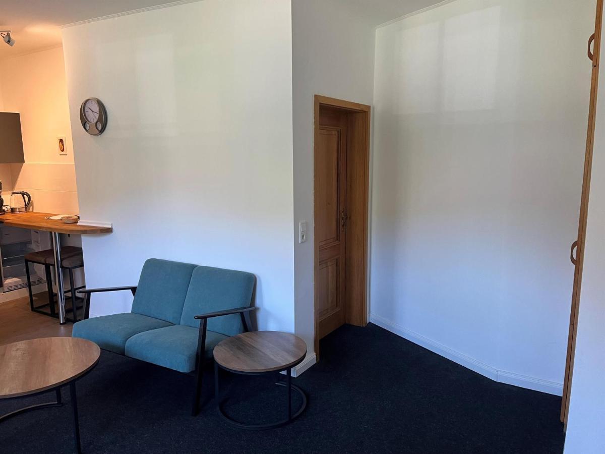 Hubertushaus Apartment Burgen  Bagian luar foto